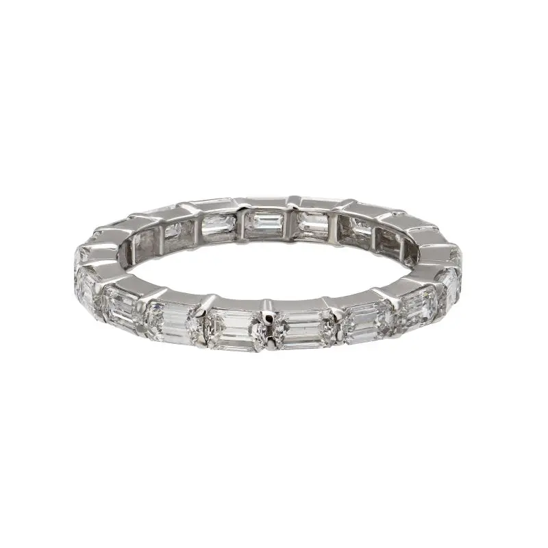 TIMELESS CHARM DIAMOND ETERNITY RING